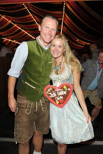 Auch sie feierten mit: Marc Lindemann und Designerin Ophelia Blaimer.