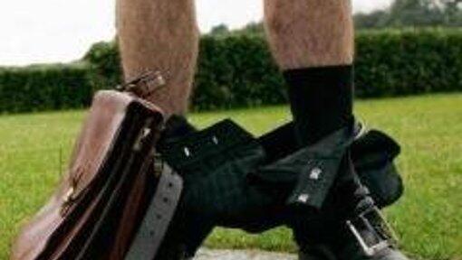 Einen Exhibitionisten hat die Polizei festgenommen (Symbolbild) Einen Exhibitionisten hat die Polizei festgenommen (Symbolbild)