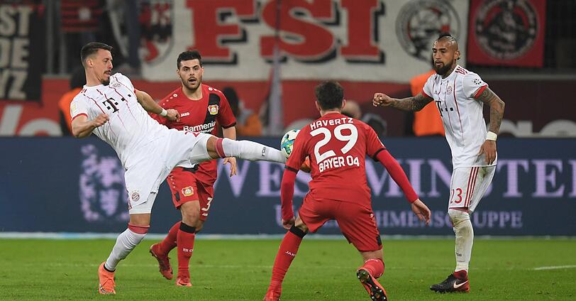Sandro Wagner: Ohne Note. Debüt und Comeback zugleich für den gebürtigen Münchner. Wurde nach 79 Minuten eingewechselt, sollte die Bälle halten.