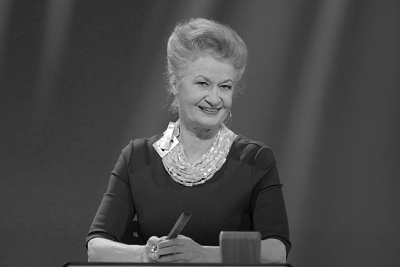 Ursula Cantieni spielte fast 30 Jahre lang in "Die Fallers" (SWR) mit. Sie starb in der Nacht auf den 15. August im Alter von 75 Jahre Jahren.