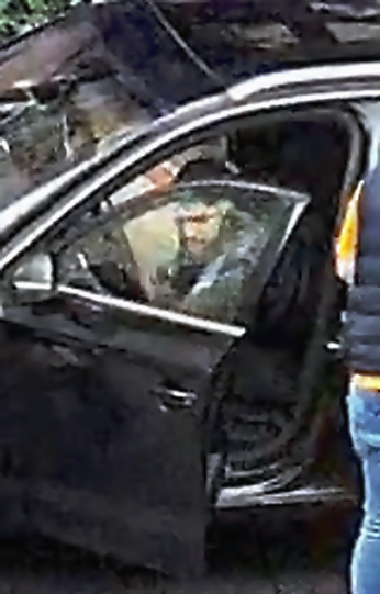 Ein Foto des Mannes am Steuer des Audi A3. Ist er der Täter?