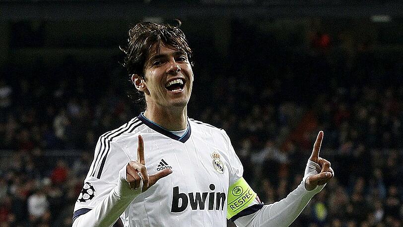 Platz 5: 65 Millionen musste Real Madrid im Jahre 2009 zahlen, um sich die Dienste von Brasiliens Superstar Kaka zu sichern. Platz 5: 65 Millionen musste Real Madrid im Jahre 2009 zahlen, um sich die Dienste von Brasiliens Superstar Kaka zu sichern.