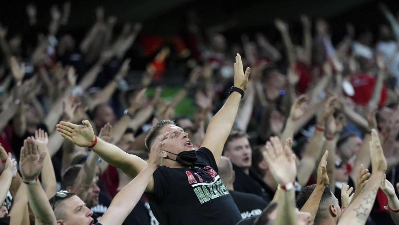 Einige ungarische Fans geben bei der EM kein gutes Bild ab.