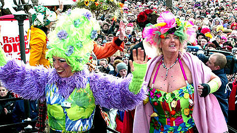 Einer der Höhepunkte des Münchner Faschings: Der Tanz der Marktfrauen