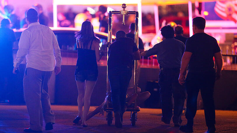 Drama in Las Vegas. Der als Steven Paddock identifizierte Schütze feuerte auf zahlreiche Konzertbesucher. Die Bilder.