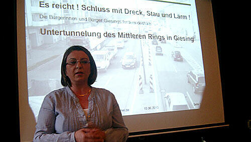 „Es reicht! Schluss mit Dreck, Stau und Lärm“, fordert Ender Beyhan-Bilgin. „Es reicht! Schluss mit Dreck, Stau und Lärm“, fordert Ender Beyhan-Bilgin.