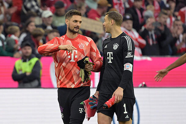 Sven Ulreich (l.) und Manuel Neuer. Ulreich ist ein würdiger Vertreter für Neuer (Archivbild). Sven Ulreich (l.) und Manuel Neuer. Ulreich ist ein würdiger Vertreter für Neuer (Archivbild).