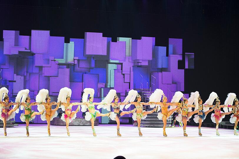 Heiße Show auf dem Eis: "Platinum" ist in der Olympiahalle zu sehen.