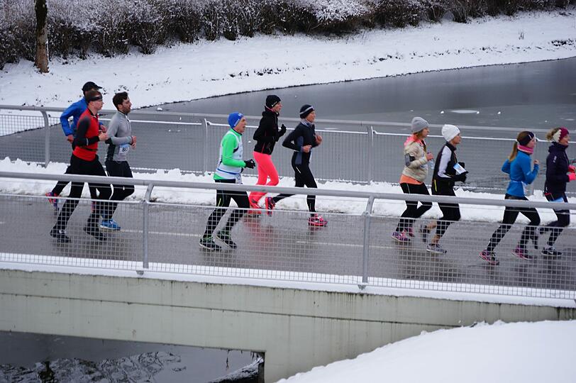 Winterlauf im Olympiapark. Hier gibt's die Bilder.