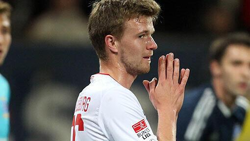 Stephan Hain wird Löwe. Hier beim Spiel gegen den HSV. Stephan Hain wird Löwe. Hier beim Spiel gegen den HSV.