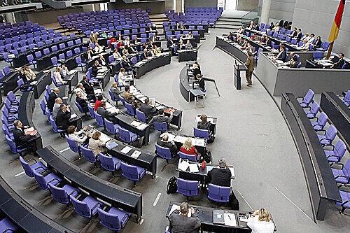 Beim Thema höhere Diäten für Parlamentarier sind sich SPD und CDU schnell einige geworden.