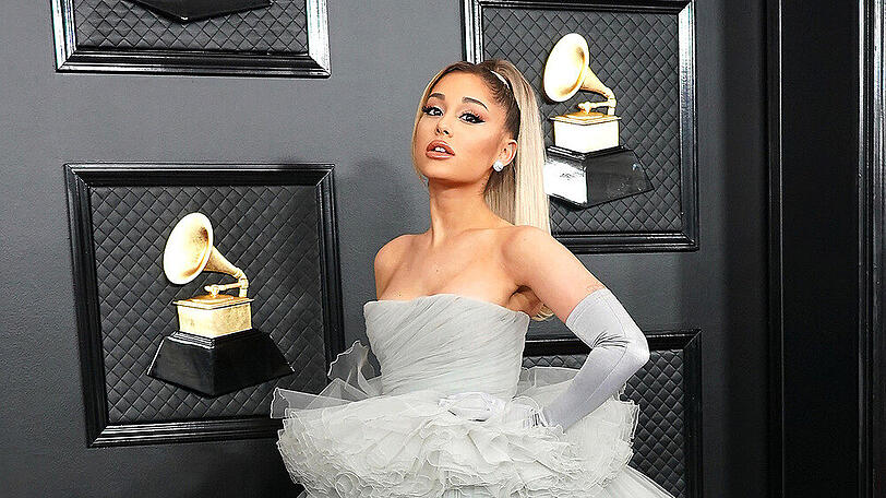 Ariana Grande ist die erste Frau mit 200 Millionen Instagram-Abonnenten.