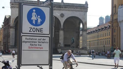 Oft wissen Radfahrer nicht, wo sie fahren dürfen. Oft wissen Radfahrer nicht, wo sie fahren dürfen.