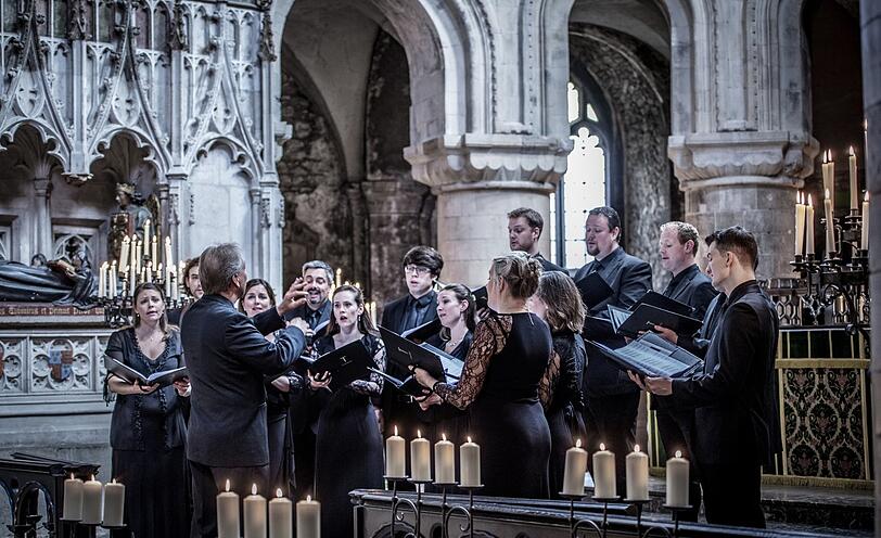 Der 2001 von Nigel Short gegründete Tenebrae Choir.
