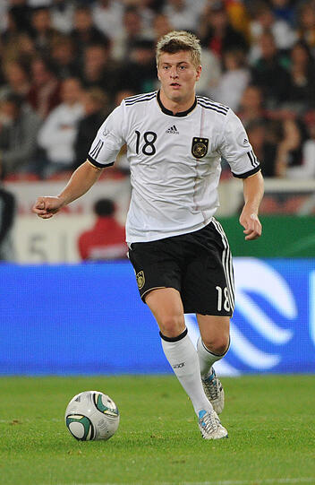 Toni Kroos spielte eine überzeugende Rückrunde für die Bayern - gelingt es ihm, auch bei der EM unter Jogi Löw eine zentrale Rolle für Deutschland zu spielen?