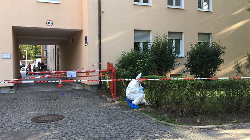 Bilder vom Tatort in der Jutastraße.
