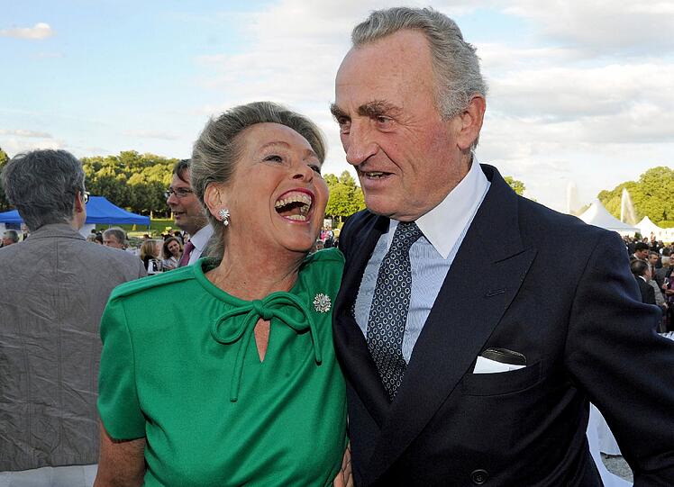 Gut gelaunte Durchlauchte: Herzog Max von Bayern mit Ehefrau Elizabeth.
