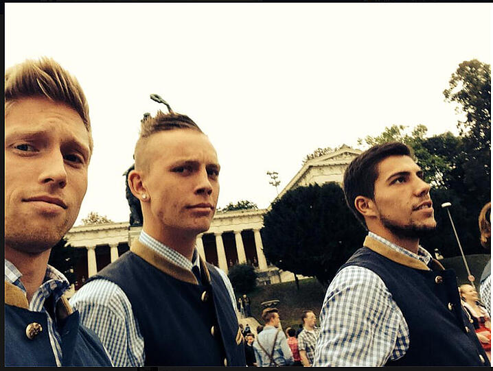 Die Löwen auf der Wiesn (v.l.): Sebastian Hertner, Marius Wolf, Stefan Ortega.
