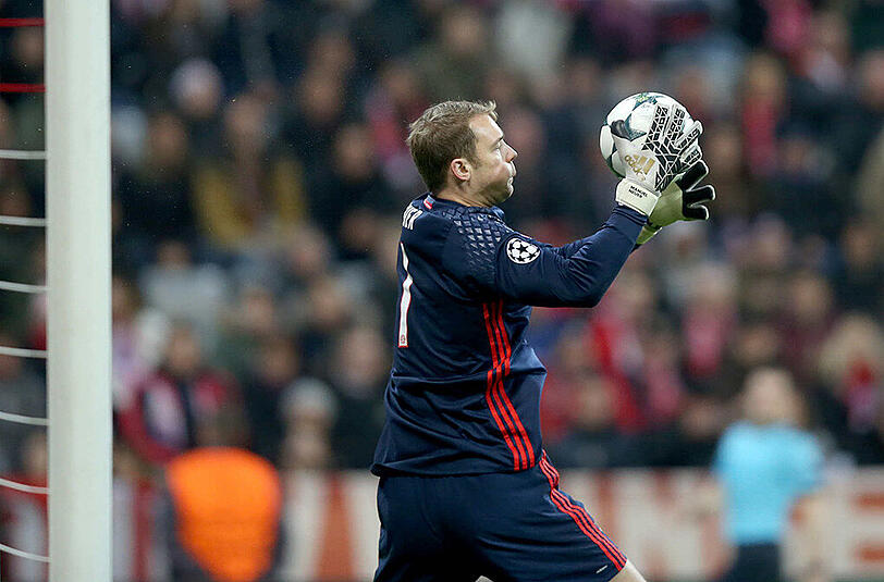 Manuel Neuer: Note 2. Langweilig! War ihm, dem Torhüter. War aber auch nicht so kalt wie beim 1:0 am Dienstag gegen Atlético. Einmal gefordert, als er Caligiuris Schuss nach 77 Minuten stark parierte. Zeigte (sich und allen) die Faust!