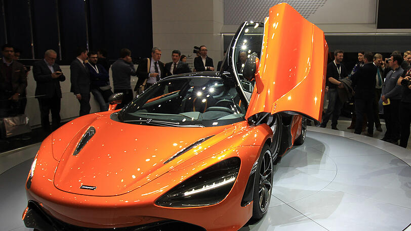 Nur gucken, nicht anfassen: Den McLaren Super Series 720S dürfen Besucher in Genf lediglich mit gebührendem Abstand bestaunen.