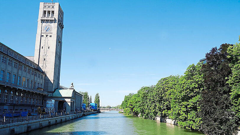 Gegenüber vom Deutschen Museum wünscht sich der Verein Isarlust die dreieckigen Inseln, über die Menschen in den Fluss gelangen würden.