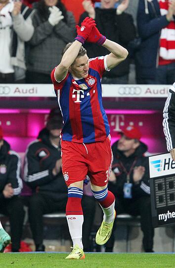 "Das hat mein Herz sehr berührt", sagt Schweinsteiger hinterher.