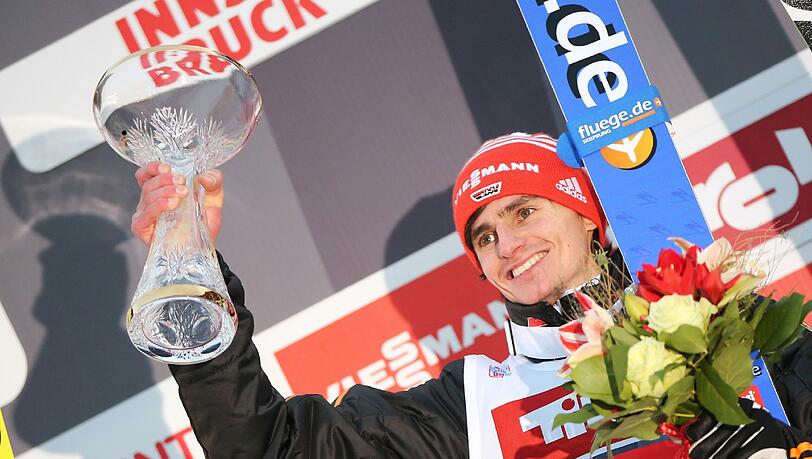 Richard Freitag feiert seinen Erfolg beim Springen der Vierschanzentournee in Innsbruck. Richard Freitag feiert seinen Erfolg beim Springen der Vierschanzentournee in Innsbruck.