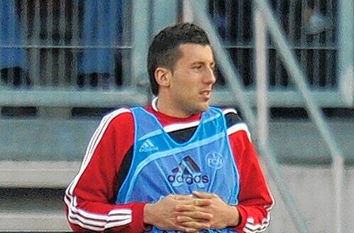 "Ganz klar, in der Hierarchie der Innenverteidiger bin ich nur die Nummer vier": Dominic Maroh, einst Senkrechtstarter beim Club, schiebt nun Frust.