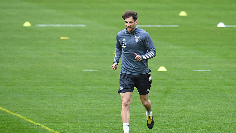 Könnte für den angeschlagenen Thomas Müller einspringen: Leon Goretzka. (Archivbild)