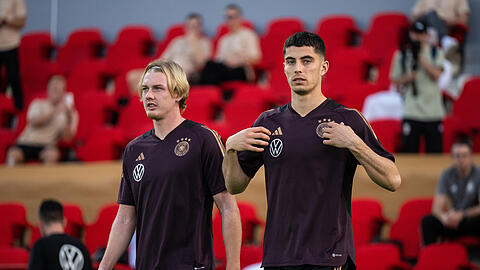 Standen am Donnerstag in der DFB-PK Rede und Antwort: Julian Brandt (links) und Kai Havertz.