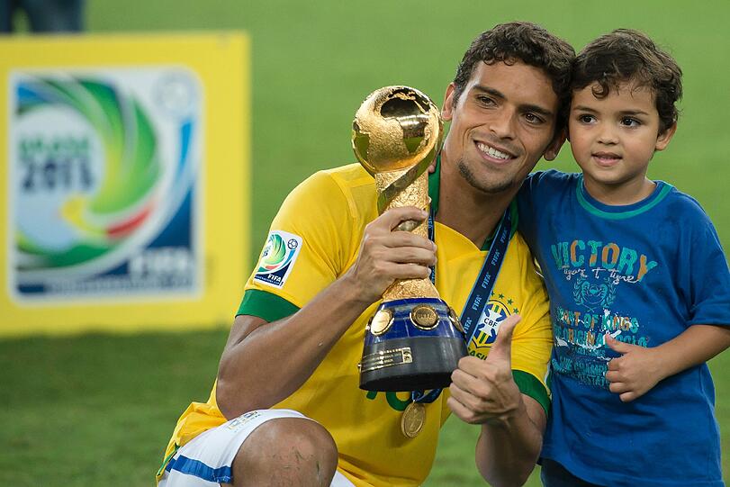 Brasilien gewinnt im Confed-Cup-Finale gegen Welt- und Europameister Spanien mit 3:0.
