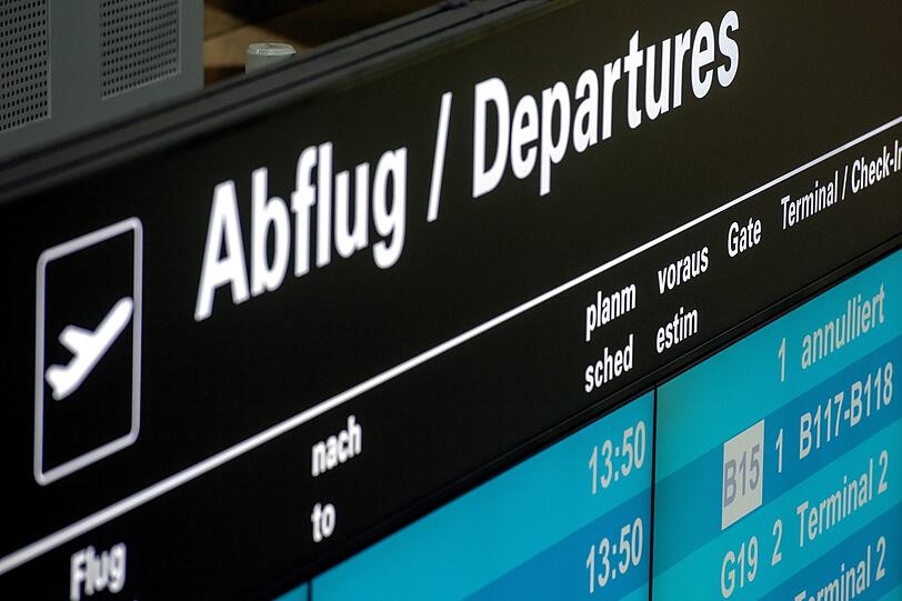 Bereits Anfang Januar mussten am Münchner Flughafen viele Verbindungen annulliert werden. (Archivbild)