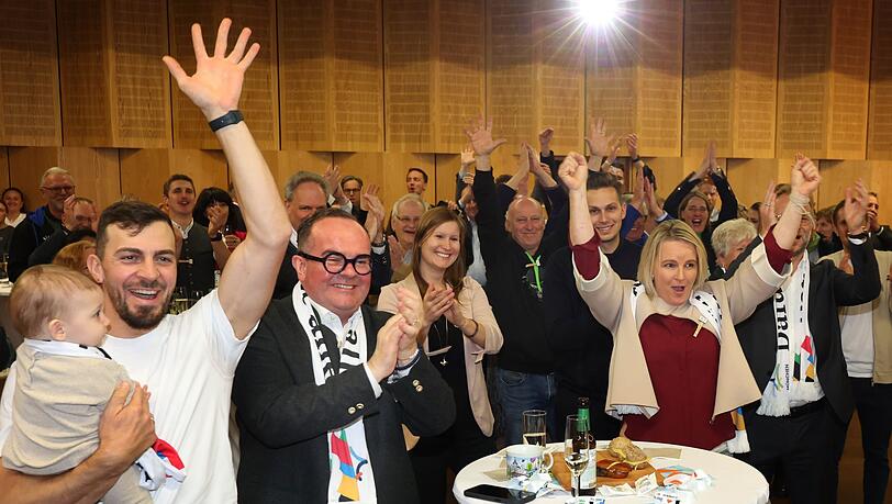 Jubel bei den Olympia-Befürwortern: München sagt Ja zu einer Bewerbung.