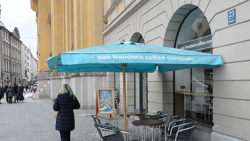 Hier würde die San Francisco Coffee Company gerne mehr Stühle aufstellen. Hier würde die San Francisco Coffee Company gerne mehr Stühle aufstellen.