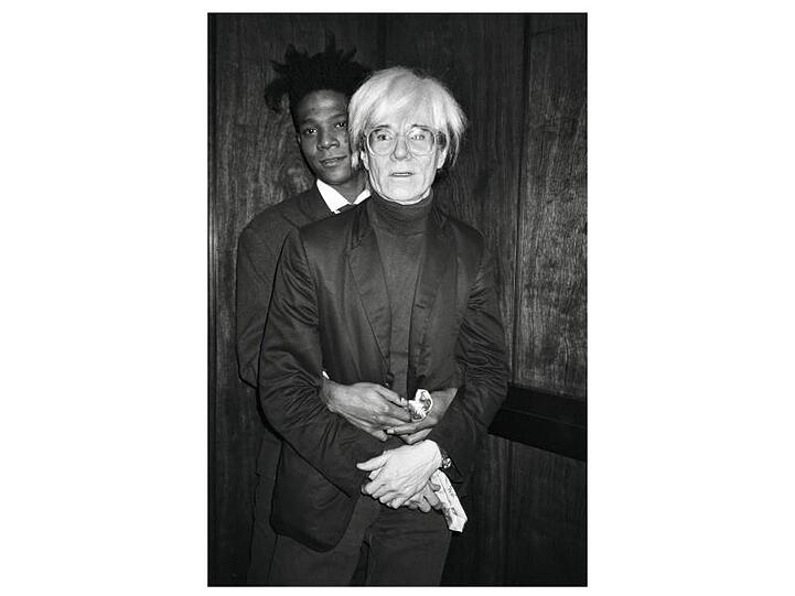 Jean-Michel Basquiat und Andy Warhol 1985 im Rockefeller Center.