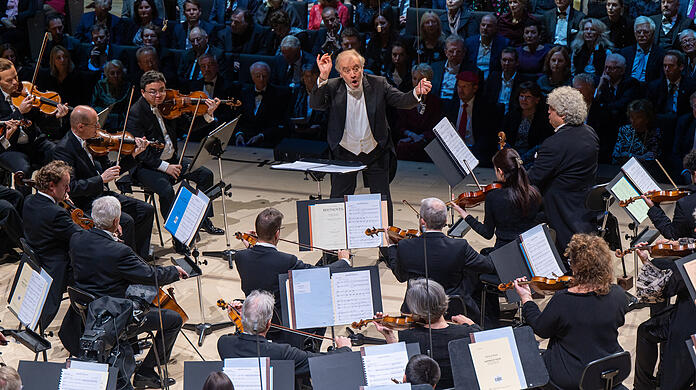 Die Münchner Philharmoniker haben vorübergehend Ersatz für Valery Gergiev gefunden. (Archivbild)