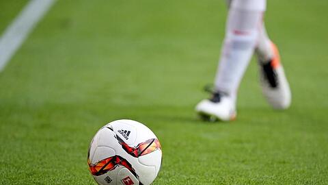 Ein Fußball-Spiel. Foto: Jan Woitas/dpa-Zentralbild/dpa/Symbolbild