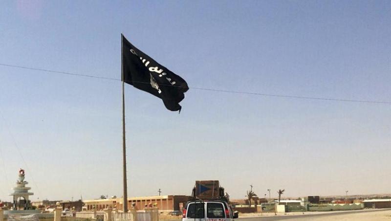 Eine IS-Flagge in Rawa, Irak. Eine IS-Flagge in Rawa, Irak.