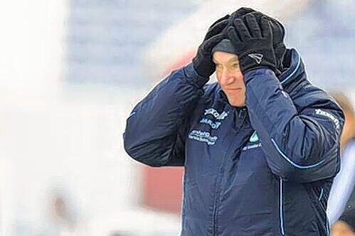 Ein Ende mit Schrecken: Nach dem blamablen 1:4 gegen den KSC musste Kleeblatt-Trainer Benno Möhlamnn seinen Stuhl räumen &ndash; Vertrag aufgelöst.