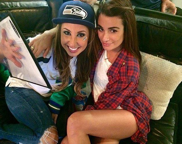 "Glee-Start" Lea Michelle (r.) mit einer Freundin