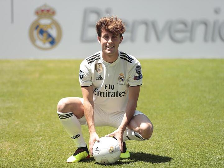Der Rechtsverteidiger, Álvaro Odriozola, von Real Madrid. Foto: GJB/gtres/dpa/Archivbild