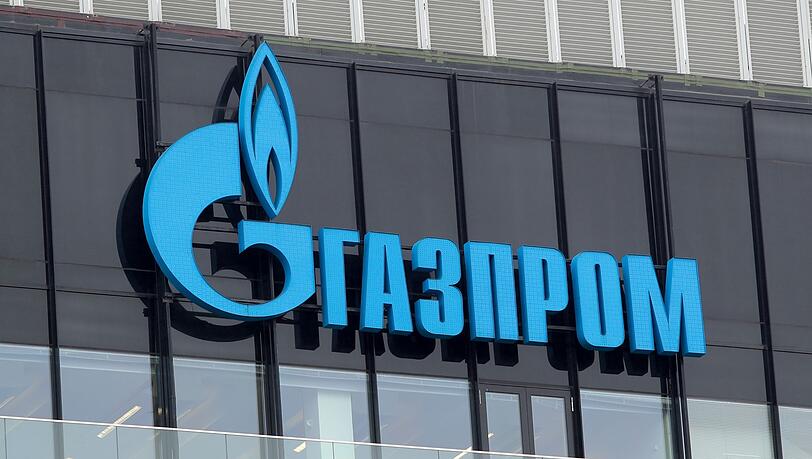 Das Gazprom-Logo auf einer Niederlassung des russischen Staatskonzerns in St. Petersburg.
