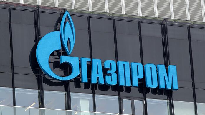 Das Gazprom-Logo auf einer Niederlassung des russischen Staatskonzerns in St. Petersburg.