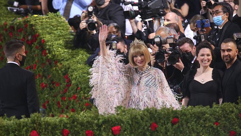 "Vogue"-Chefin Anna Wintour kennt sich aus mit Mode.