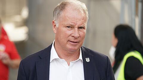 Augsburgs Sportdirektor und Ex-Bayern-Star Stefan Reuter.