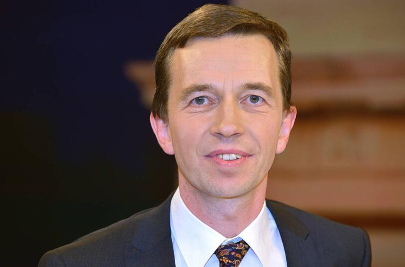 Einer der Parteigründer: Der Hamburger Volkswirtschafts-Professor Bernd Lucke.