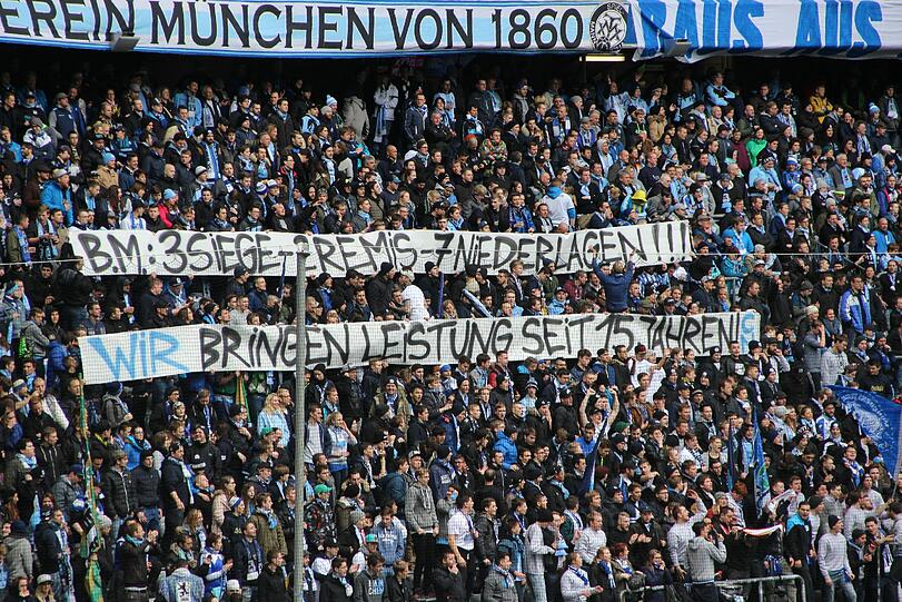 Die Löwen-Fans protestieren: Gegen Investor Hasan Ismaik und die Allianz-Arena.