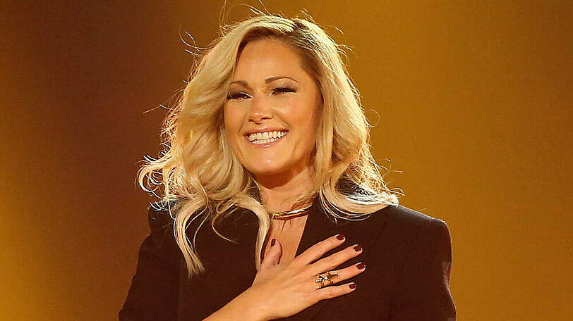 Helene Fischer hat ihre achte Goldene Henne entgegengenommen.