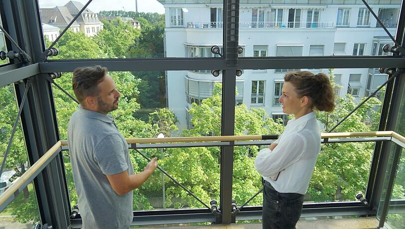 Lothar Bock im Gespräch mit AZ-Reporterin Christina Hertel. Lothar Bock im Gespräch mit AZ-Reporterin Christina Hertel.