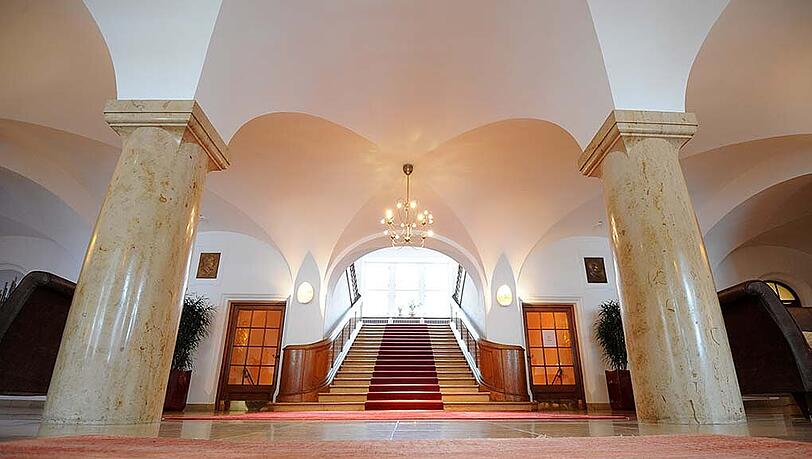 Die Lobby von Schloss Elmau. Die Lobby von Schloss Elmau.